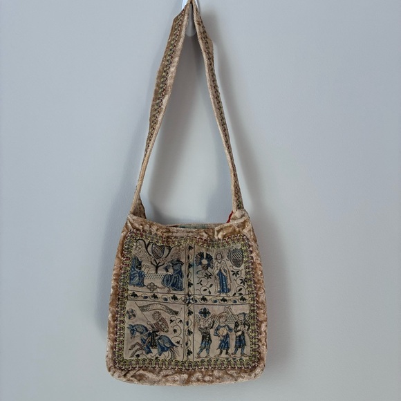 Vintage Tan and Blue Tapestry Shoulder Bag with Strap - Picture 9 of 11